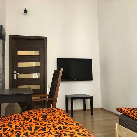 Glamour Apartment Florianska 32 Краков Экстерьер фото