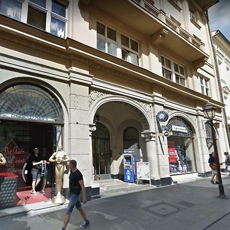 Glamour Apartment Florianska 32 Краков Экстерьер фото